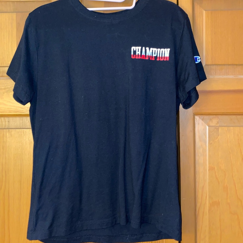 Champion t-shirt, size Medium, Slightly used